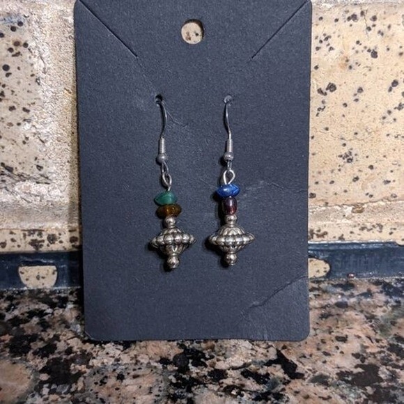 Dangle earrings with beads - Picture 1 of 3